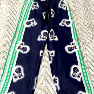 Victoria Secret Floral pants Medium